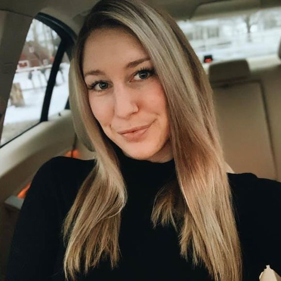 kseniahanlon